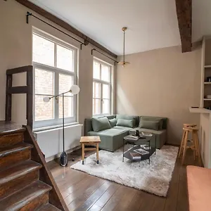 Charming House In Le Sablon Bruxelles